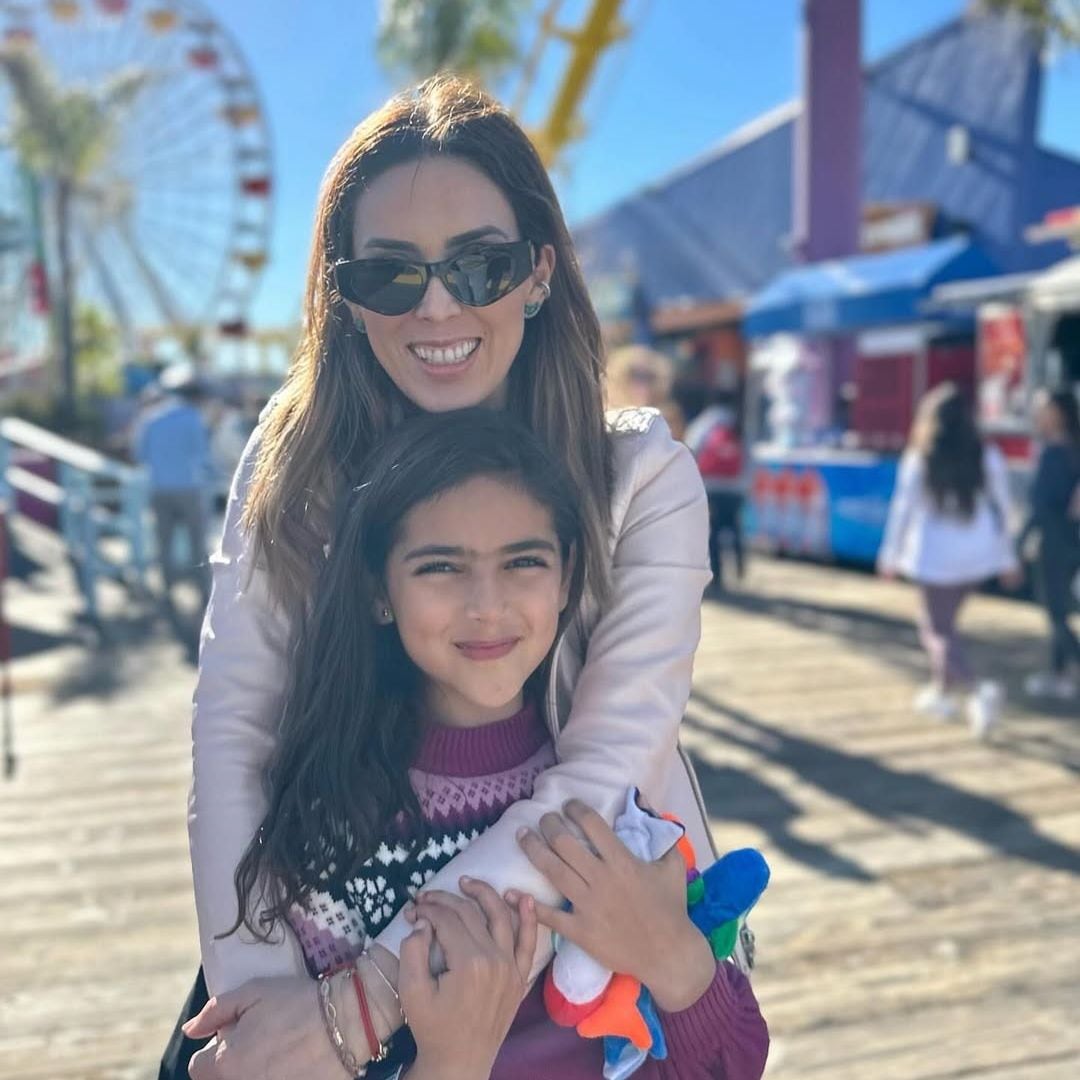 Jacky Bracamontes celebra a la distancia los 11 años de su hija Carolina