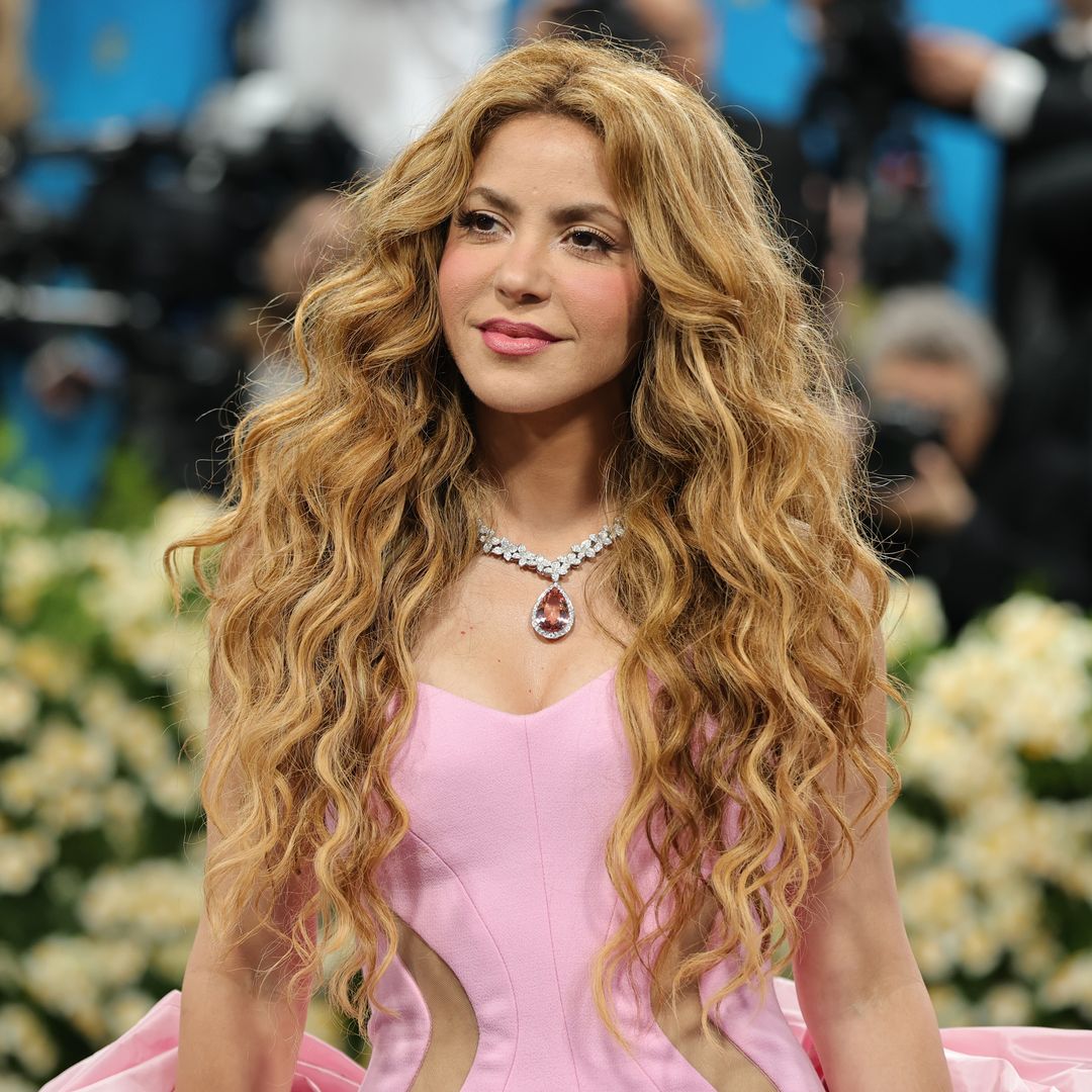 Shakira se transforma en una princesa moderna para la Met Gala 2025