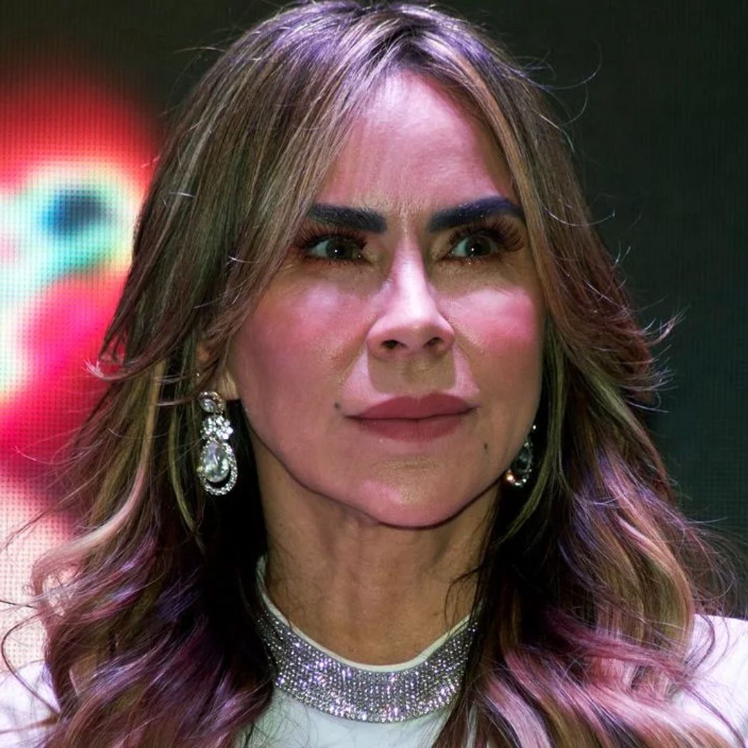 Aylín Mujica, rota de dolor tras la repentina y trágica muerte de su hijo a los 30 años: "Mi corazón está devastado"