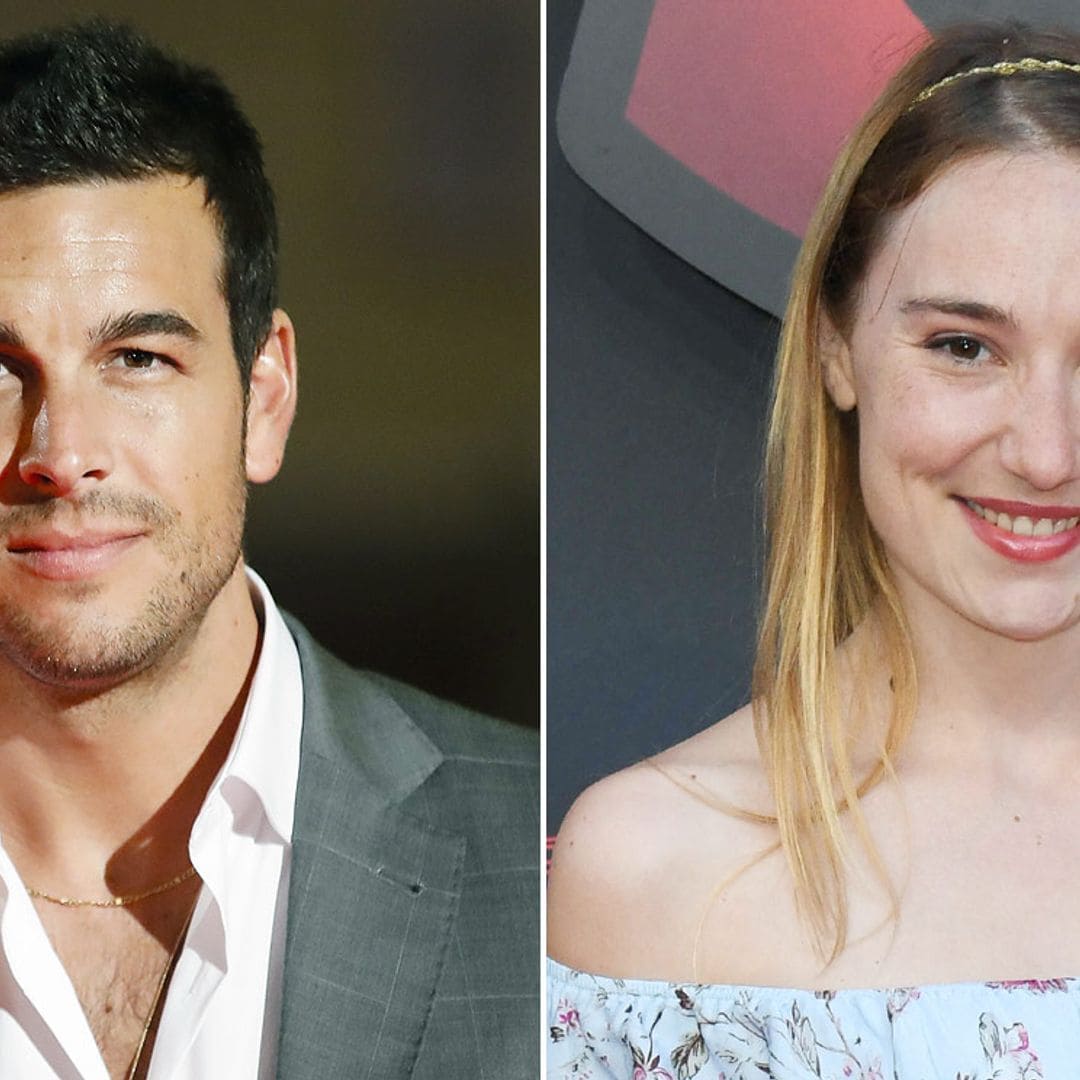 En ¡HOLA!: las fotografías de Mario Casas y la actriz belga Déborah François, pareja sorpresa del verano