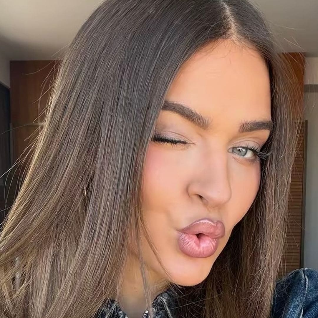 Laura Escanes recibe un ramo "mejor que uno de flores": fuet, salchichón, nueces y pimientos verdes