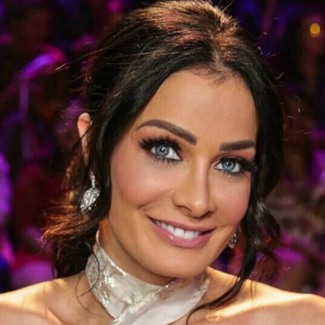 Dayanara Torres, sonriente y de fiesta de la mano de su mejor amiga