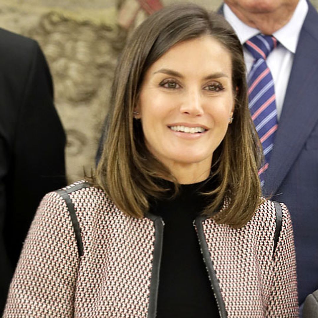 Doña Letizia: una chaqueta, tres versiones y el look ganador