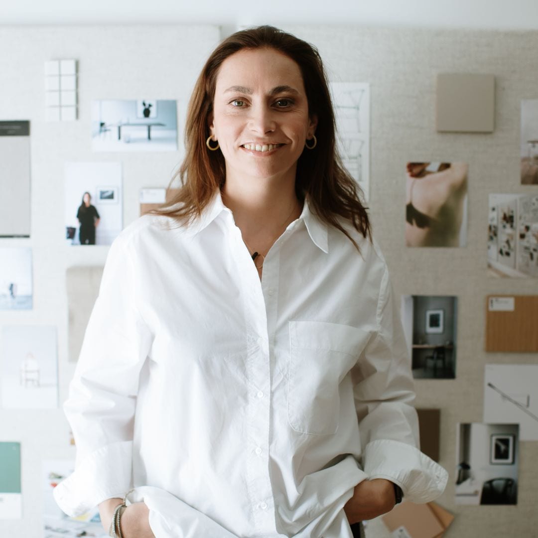 Núria Selva, arquitecta: “Es un error pensar que, al pegar todos los muebles a la pared, se gana espacio”