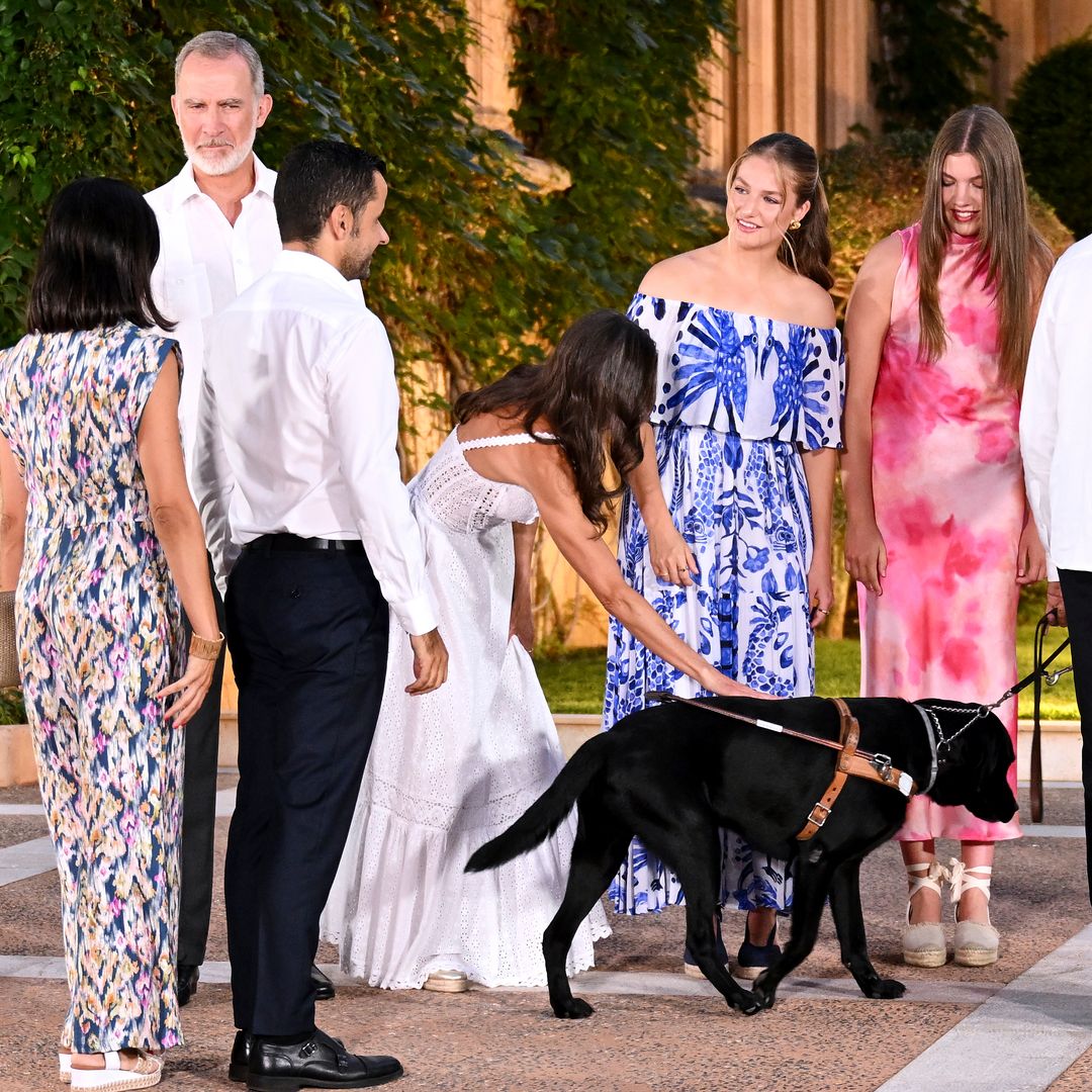 Las 5 anécdotas más comentadas de la gran noche en Marivent de Leonor y Sofía: una copa, un vestido repetido y un marqués de estreno