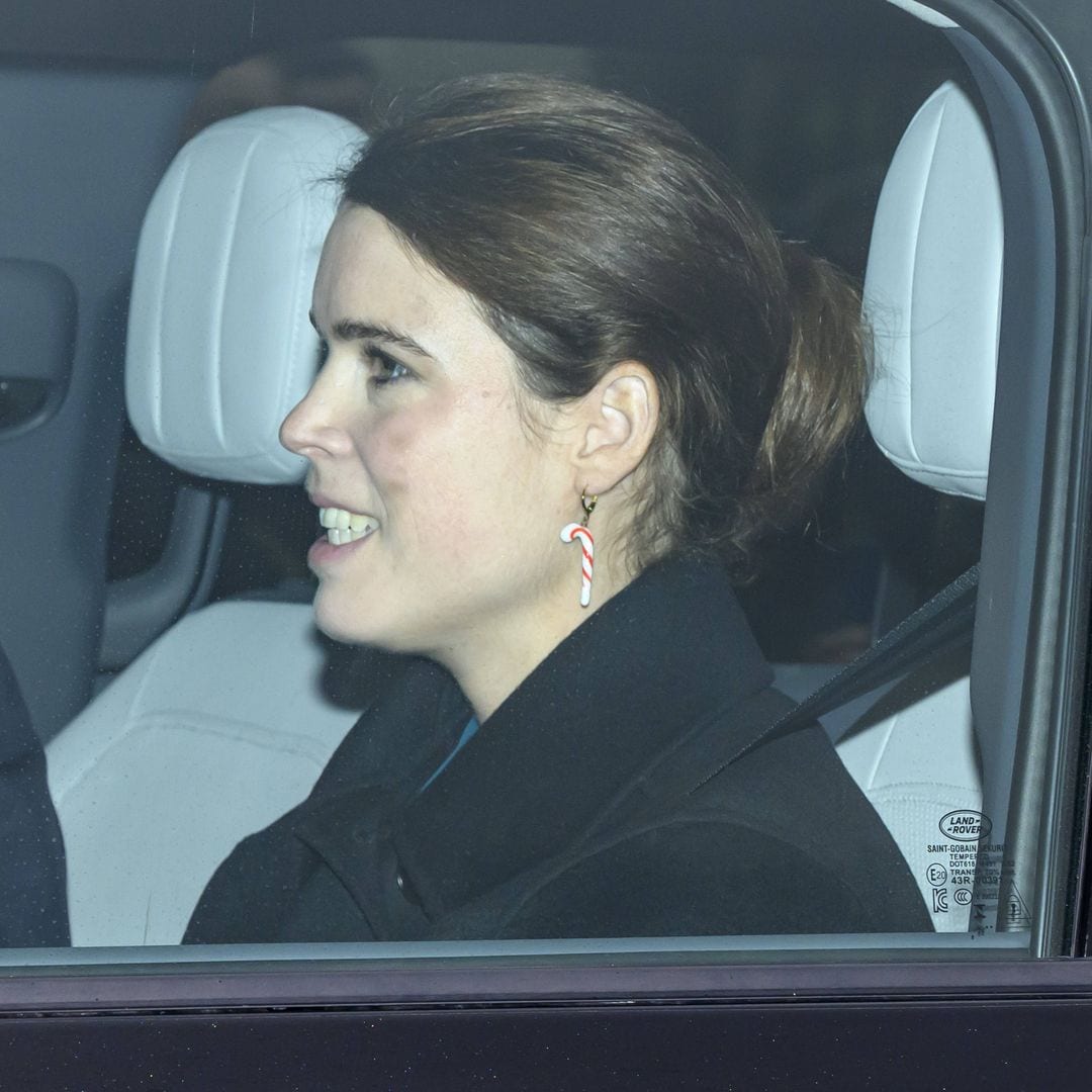 Los looks más curiosos del almuerzo navideño en Buckingham: de los pendientes 'caramelo' de Eugenia de York a la corbata de Michael de Kent