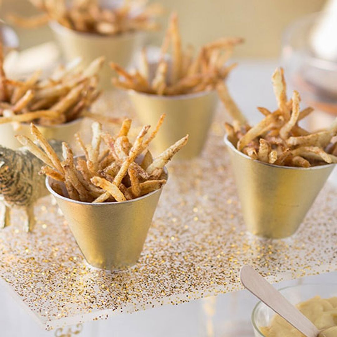 Bastoncitos de champiñón en tempura con mayonesa de trufa