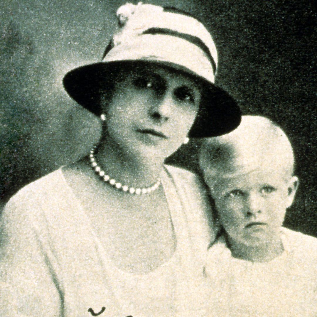 La vida convulsa de Alicia de Battenberg, madre de Felipe de Edimburgo, más allá de 'The Crown'