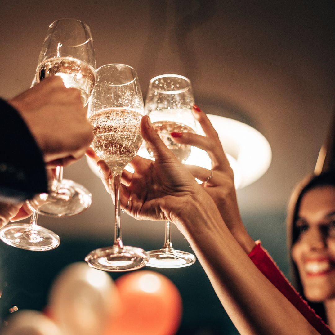 Las casas de cava más icónicas de Cataluña: una ruta mágica entre bodegas para brindar esta Navidad