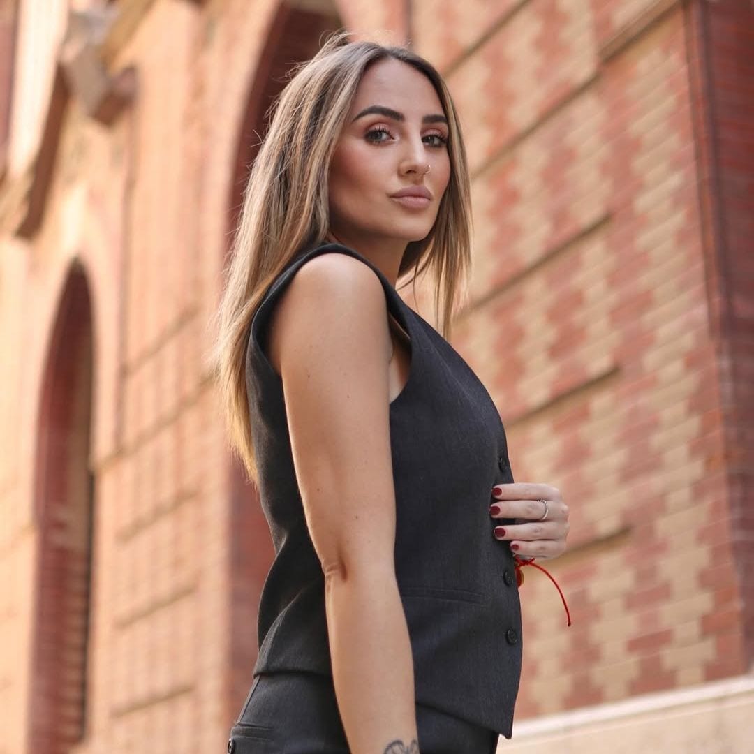 Rocío Flores responde contundente a la madre y la hermana de Michu: “Lo importante es la niña, no los mayores”