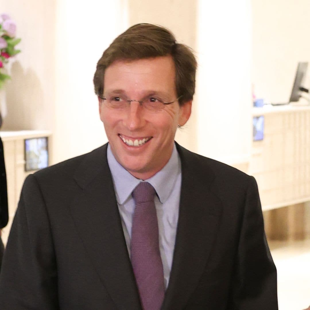 José Luis Martínez-Almeida revela una divertida anécdota de su hijo que le afecta directamente