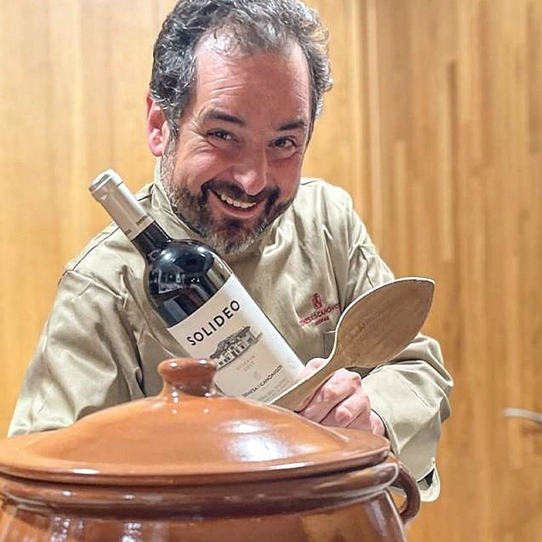 Muere el bodeguero Iván Sanz Cid, de 48 años, junto a su mujer y dos hijos de 17 y 14 años; su hija menor, de 9, es la única superviviente