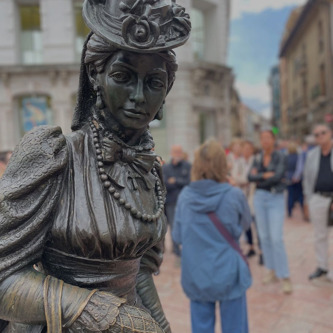 Estatua de La Regenta
