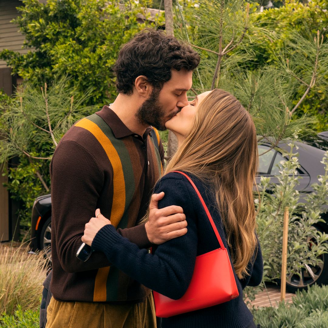 En la segunda temporada Joanne y Noah siguen luchando contra sus diferencias y entorno para seguir con su relación