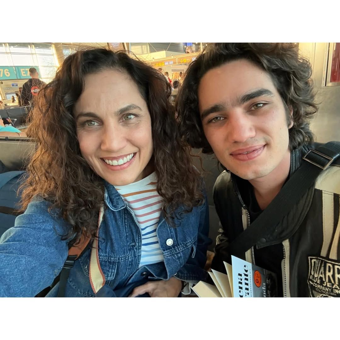 Escucha cantar a Nicolás Martos, el nieto de Raphael: el talento que mantenía oculto