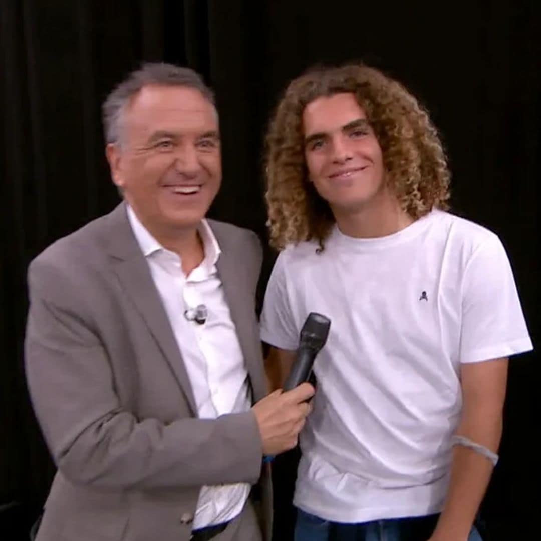 "Ha sacado los rizos de su padre": la divertida reacción de Sonsoles Ónega al ver al hijo de Roberto Brasero