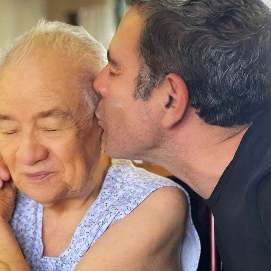 Héctor Sandarti está de luto, tras el deceso de su madre: ‘Mi Gertie ya está en presencia del Señor’