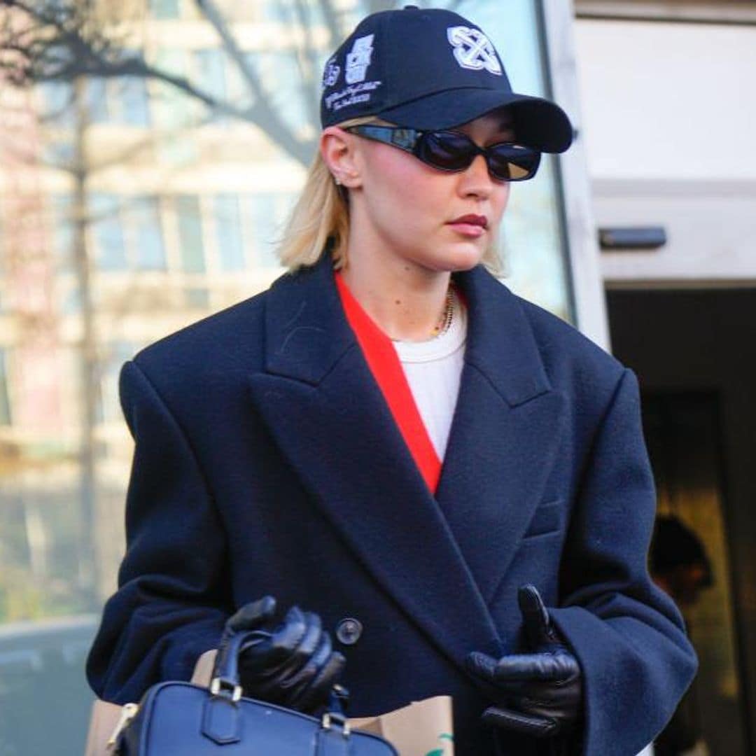 La tendencia favorita de Gigi Hadid: ‘sneakers’ coloridos para esta primavera