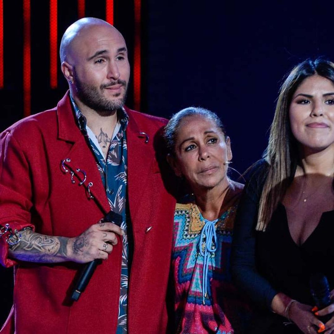 Isabel Pantoja recibe la visita de sus hijos y nietos en Cantora tras el confinamiento