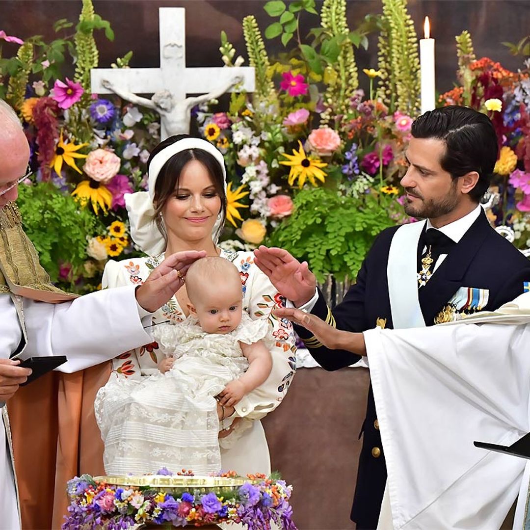 Carlos Felipe y Sofia de Suecia bautizan a su hijo, el príncipe Julian, en una ceremonia con 80 invitados y llena de detalles, música e historia
