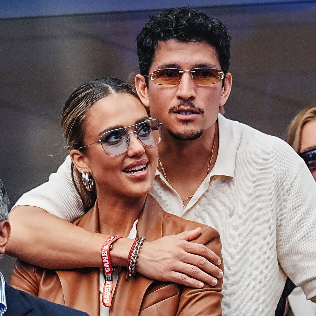 Se ha reportado que Jessica Alba está muy feliz con and Danny Ramirez .
