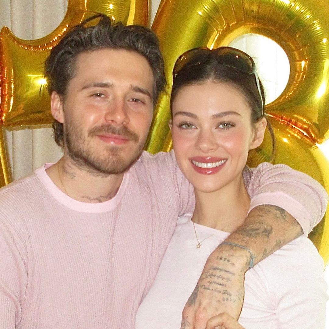 El romántico (y comentado) regalo de cumpleaños de Nicola Peltz a Brooklyn Beckham con dardo directo en plena guerra familiar