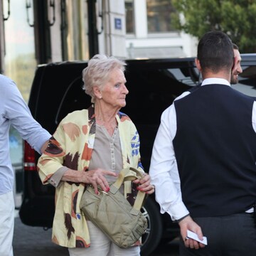 Las imágenes no vistas de la infanta Cristina e Iñaki Urdangarin en la celebración de Irene