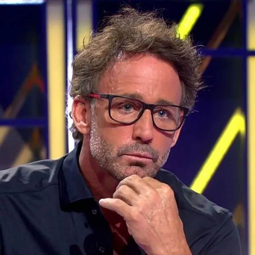 Álvaro Muñoz Escassi confiesa que tenía 'una relación abierta' con María José Suárez y aclara su vínculo con Hiba Abouk