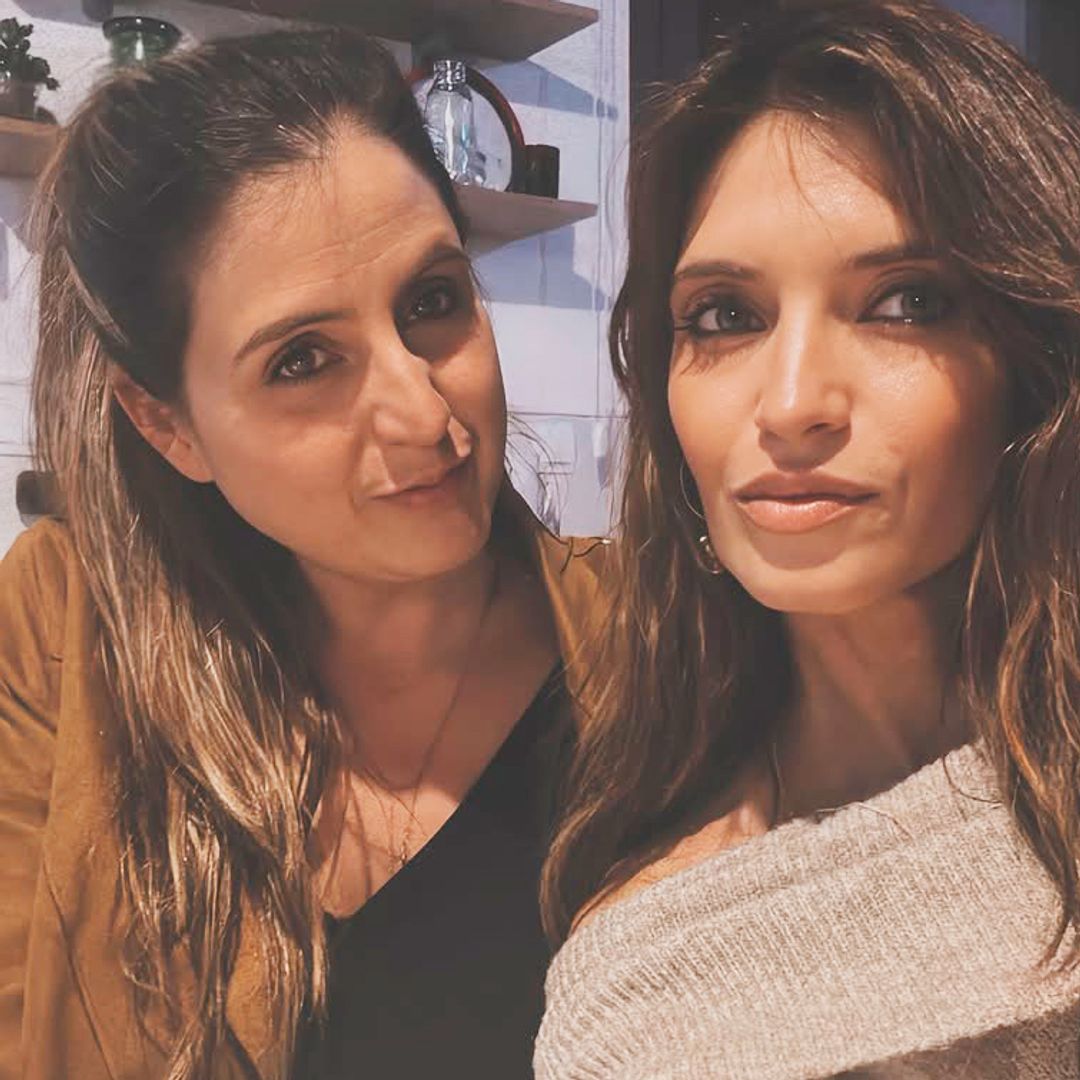 Sara Carbonero recuerda los sacrificios de su hermana Irene en su año más difícil: "Tantas noches en el sofá, pero siempre dando ánimos"