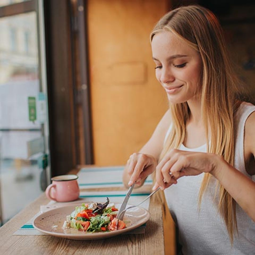 Estos son los alimentos que puedes comer si tienes colesterol