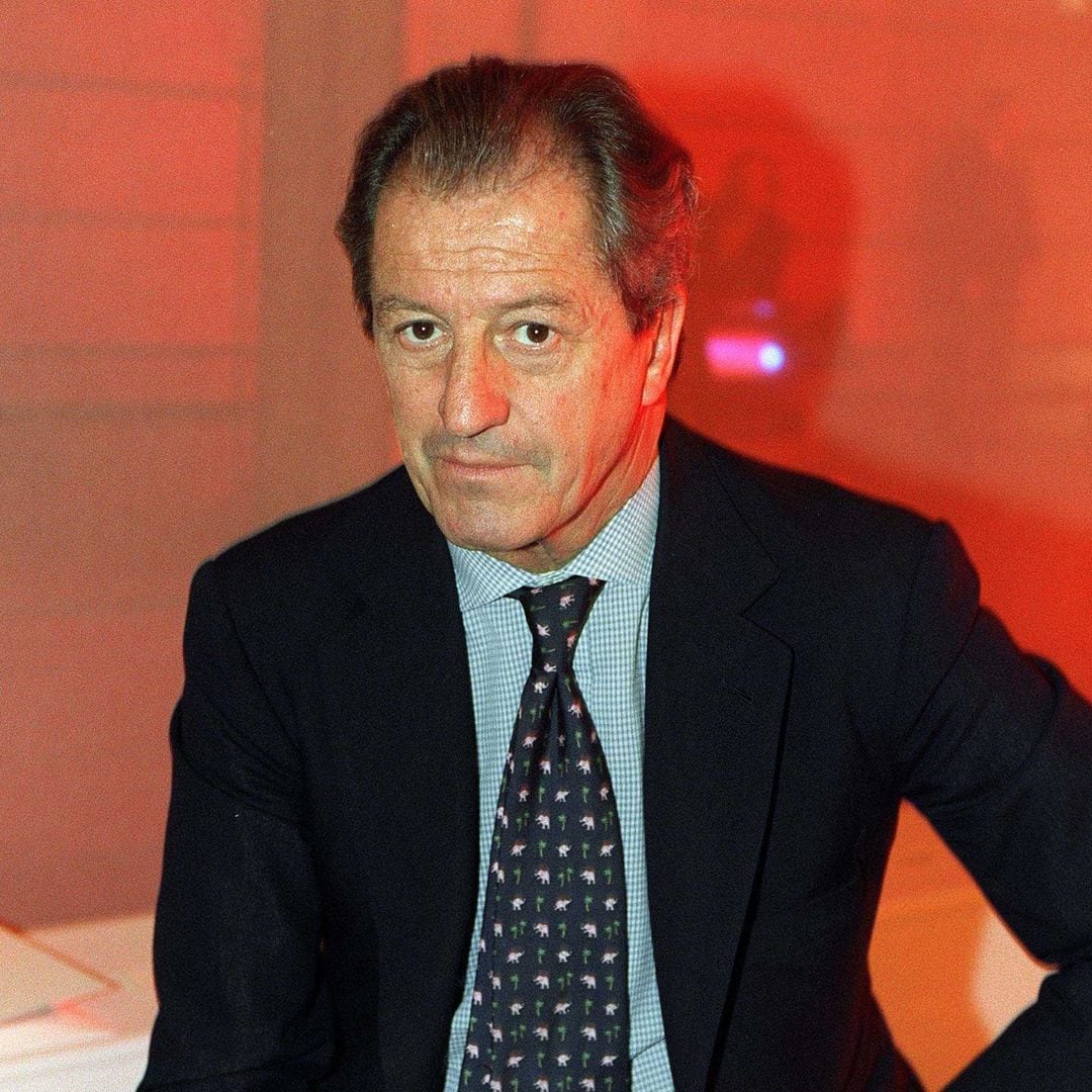 Philippe Junot, ni velatorio ni despedida: "Se ha ido en paz. Una vela que se apaga"