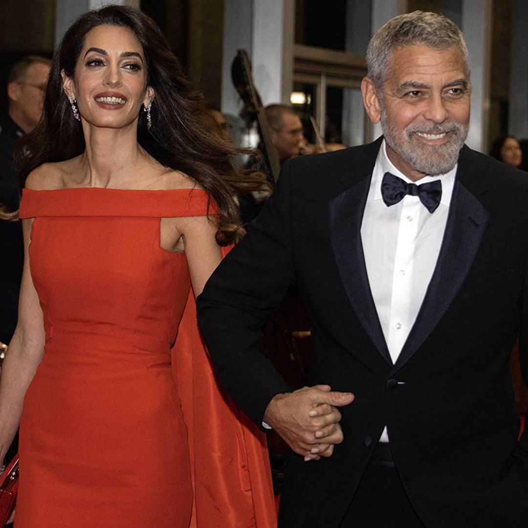 George Clooney se convierte en el mejor 'estilista' de su mujer sobre la alfombra roja