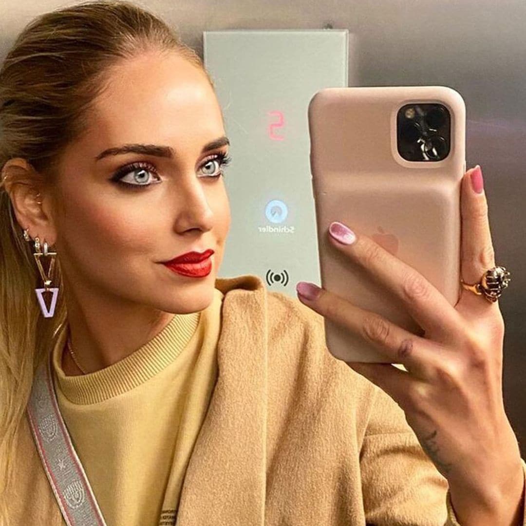 Uñas con 'efecto terciopelo': aprende cómo adaptar a tu estilo la nueva manicura viral