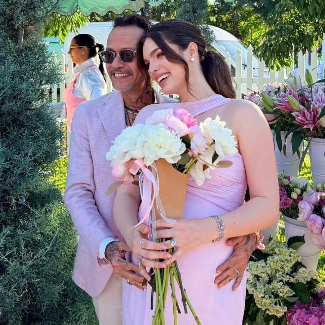 Rosas, lujo y famosos: así fue el mágico baby shower de Nadia Ferreira y Marc Anthony en un jardín victoriano
