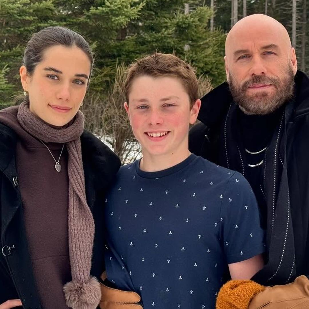 Benjamin, el hijo de 15 años de John Travolta, sorprende con su cambio físico en una foto junto a su hermana Ella