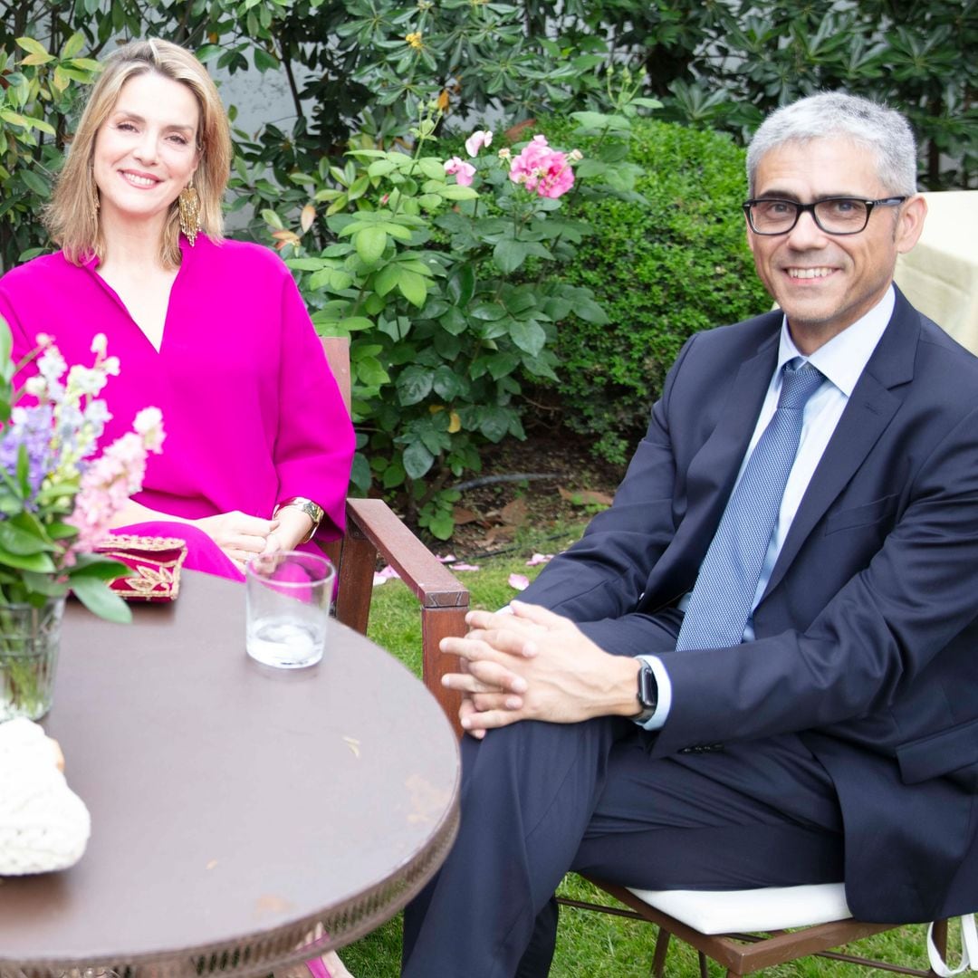 La actriz Eva Martín y el profesor Dr. Eduardo Valls, miembro del comité ejecutivo de la FHB