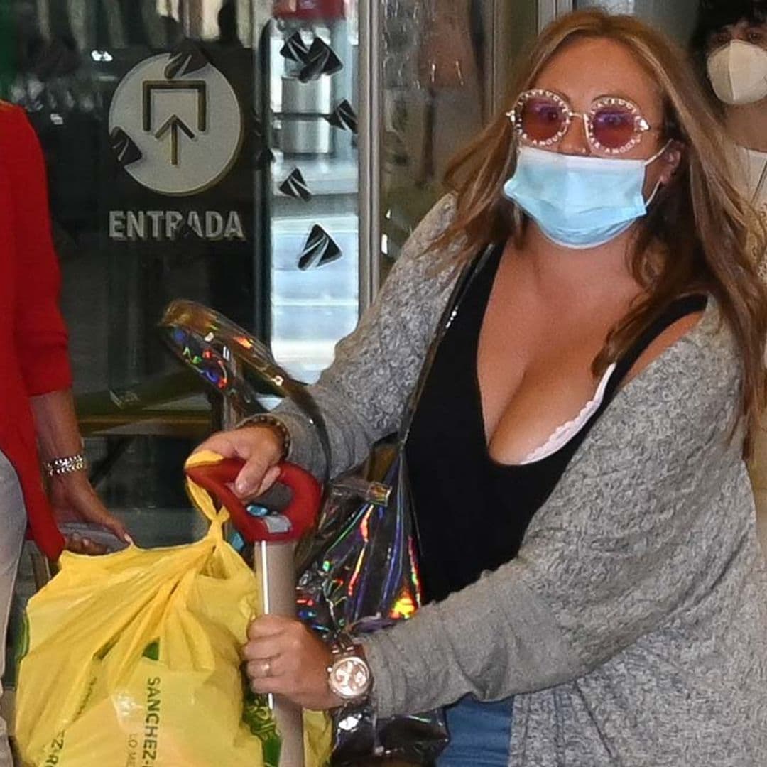 El emotivo reencuentro de Rocio Flores y Olga Moreno, la mujer de su padre, en Málaga