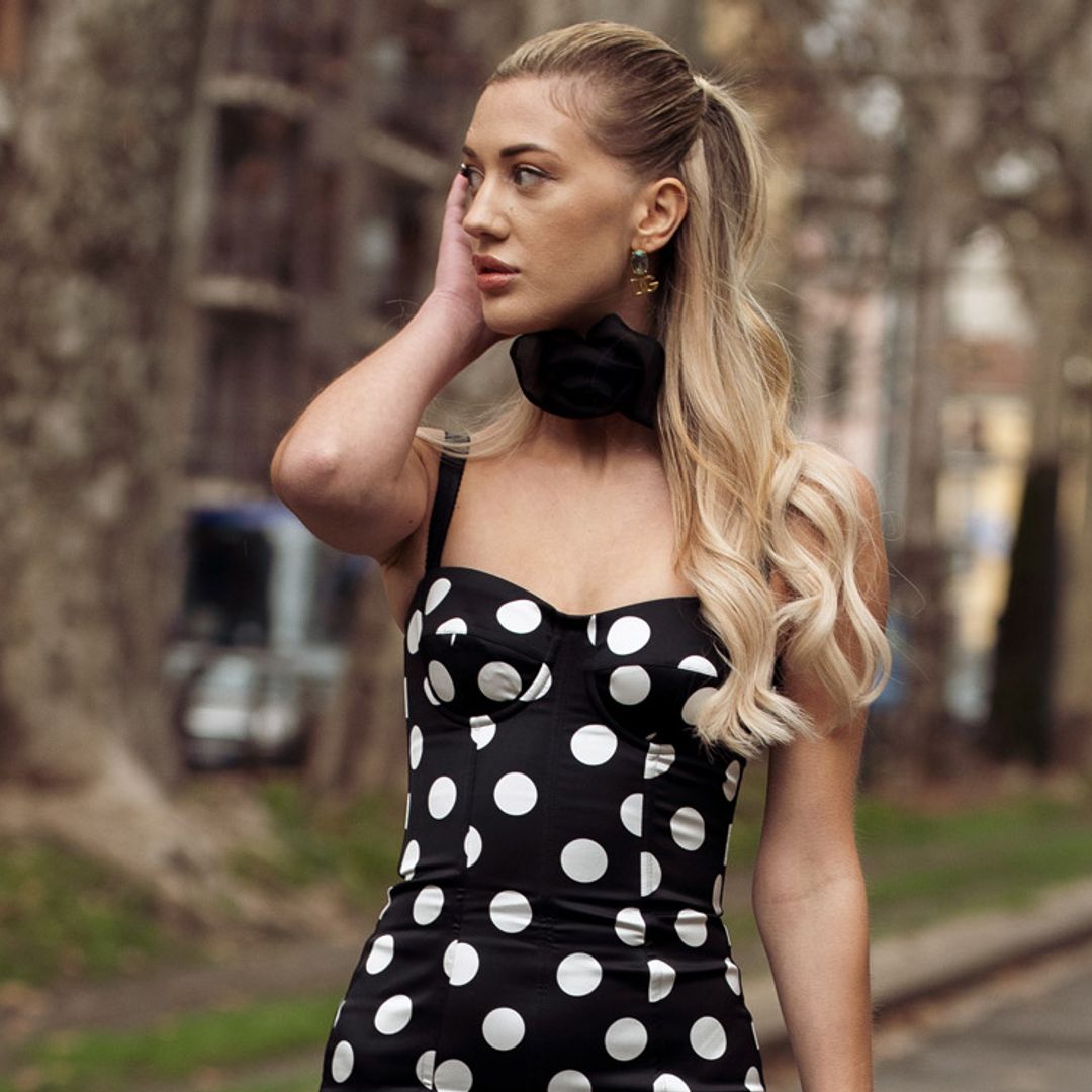 Los vestidos estampados más bonitos y prácticos de Mango, Zara y otras tiendas que nos encantan