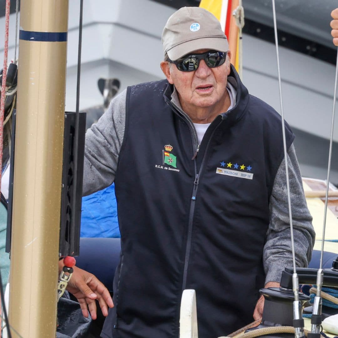 El rey Juan Carlos protagoniza un inesperado encuentro familiar en Sanxenxo