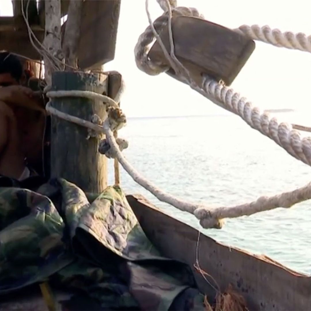 Del primer fuego a suplicar la expulsión: la desesperada situación de Jonathan en 'Supervivientes'