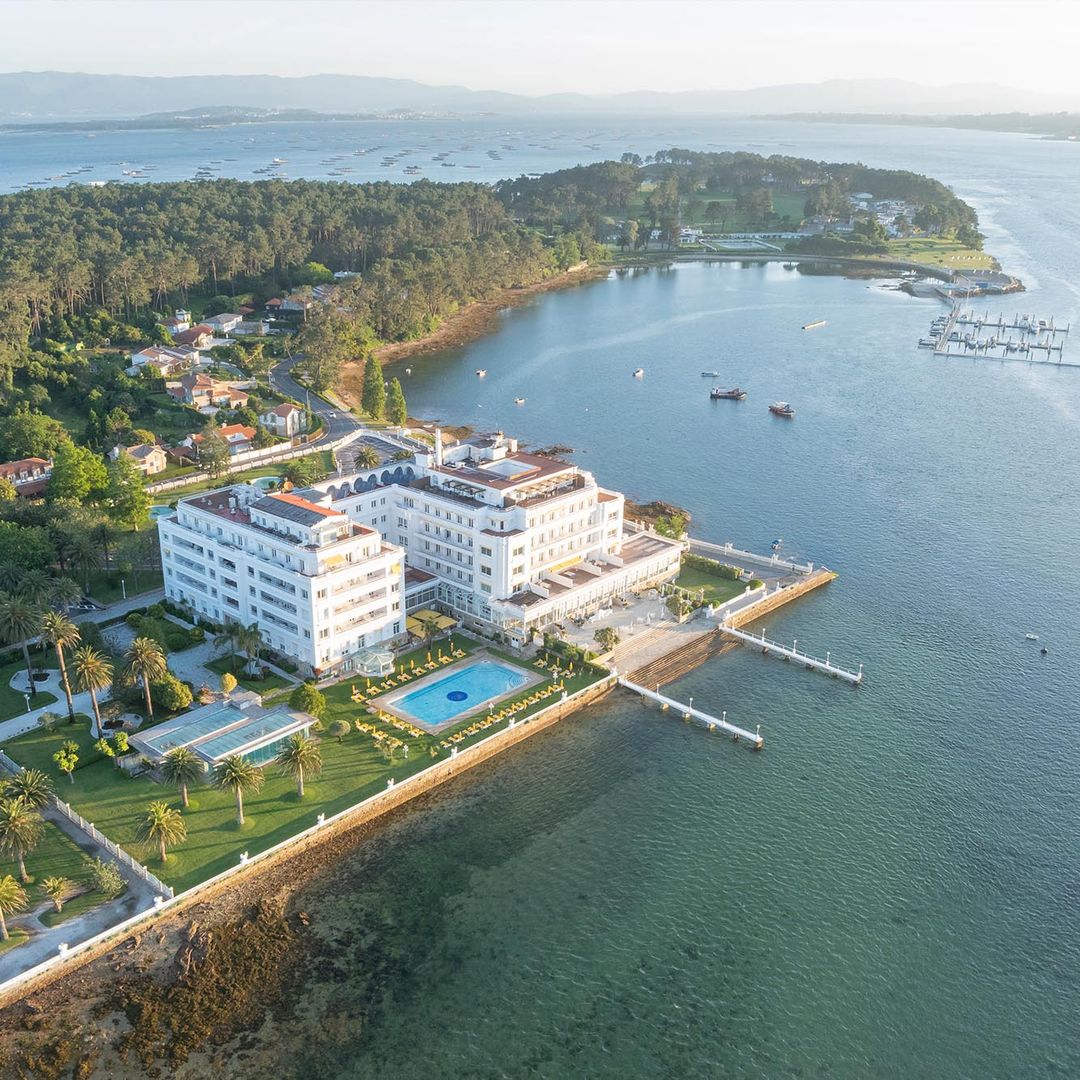 Panorámica del Gran Hotel La Toja Balneario, situado en la isla de La Toja, en Pontevedra