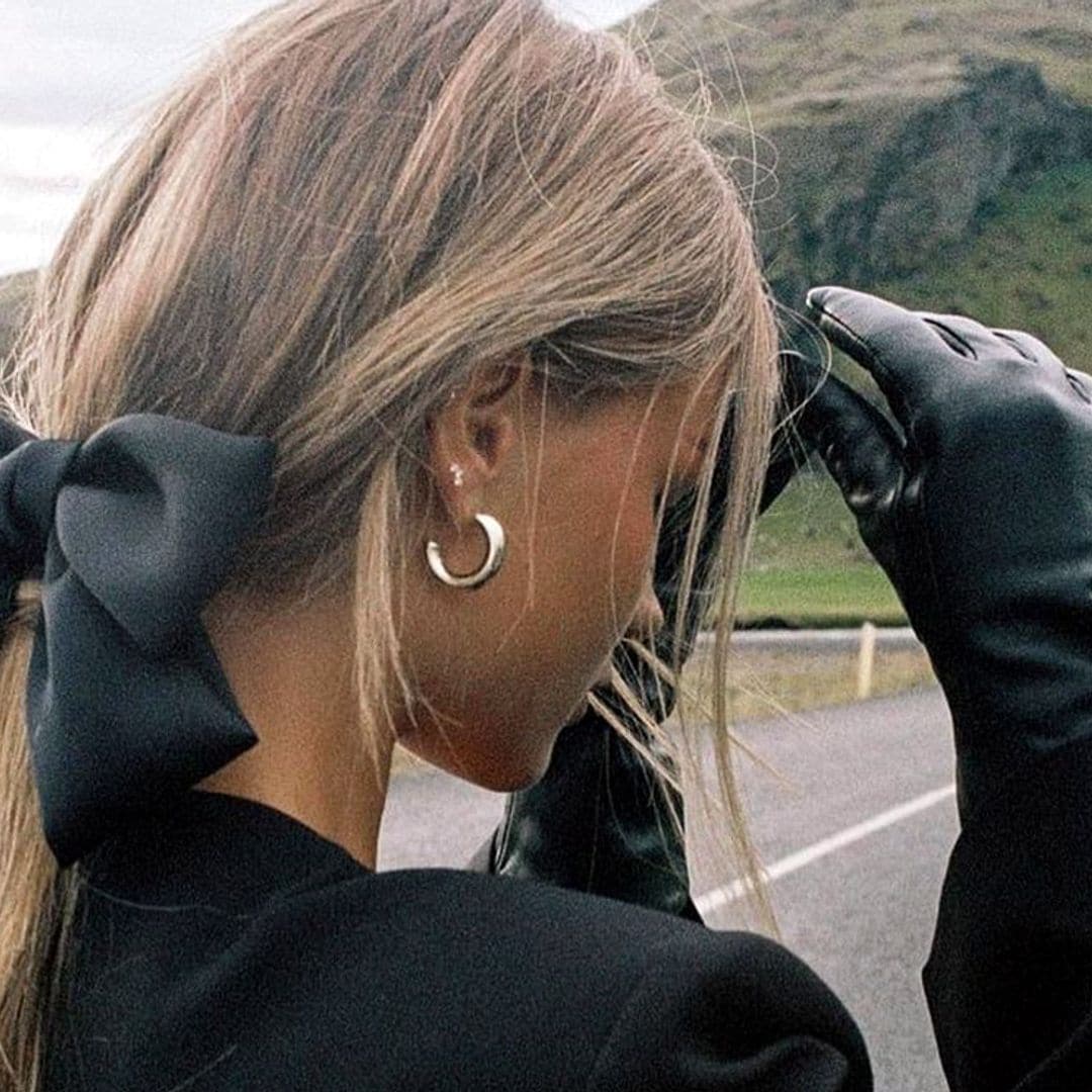 Los consejos que mejor funcionan para cuidar el pelo teñido o con mechas cuando hace frío y llueve