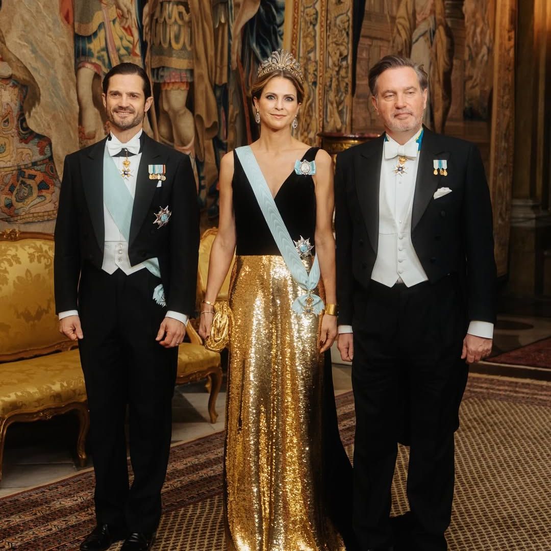 Magdalena de Suecia, noche en palacio con vestidazo de lentejuelas y una tiara atípica sin piedras preciosas