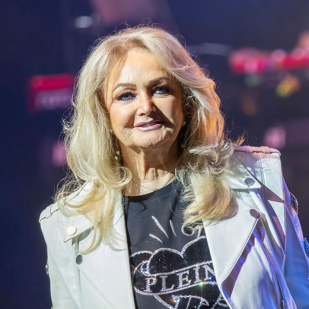 Bonnie Tyler, en coma inducido a los 74 años tras una operación intestinal de urgencia: la última hora de su estado
