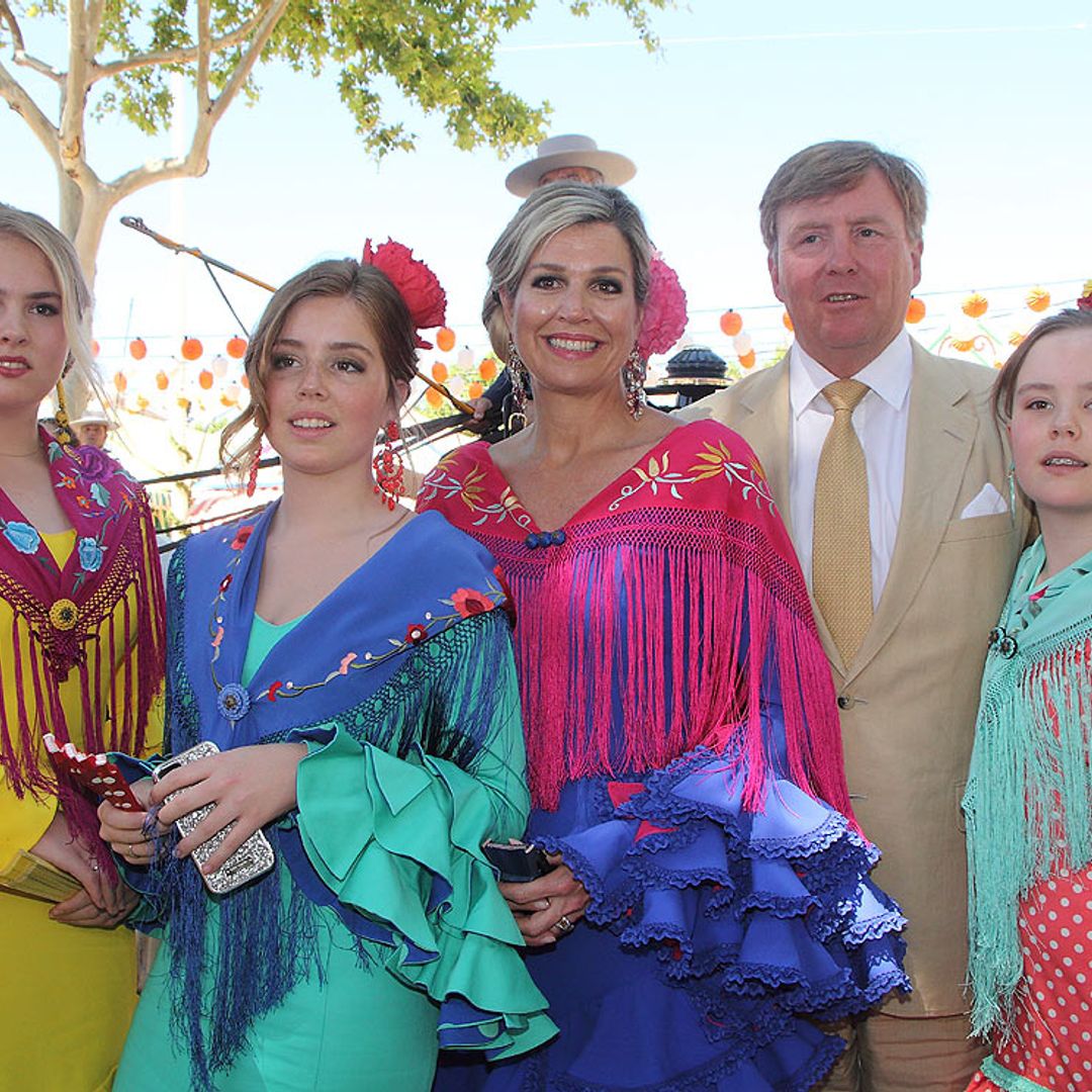 ¡Entre sevillanas y rebujitos! Los Reyes de Holanda vuelven con sus hijas al lugar donde se conocieron