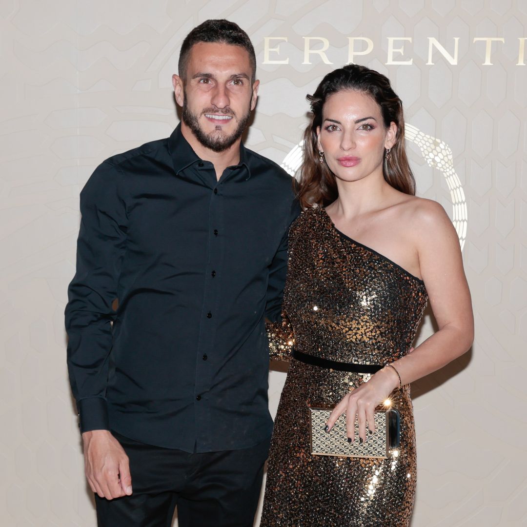Koke y Beatriz Espejel rinden tributo a la madre del futbolista con dos cartas que encojen el corazón: "Dejas a tus chicos en buenas manos, eso te lo aseguro"