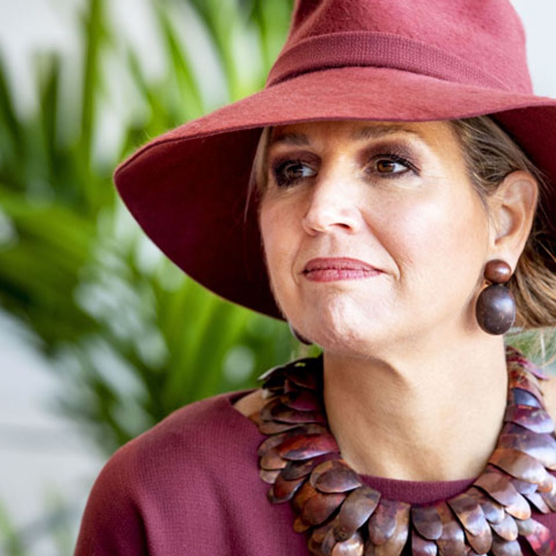 La fascinación de Máxima de Holanda por los complementos menos discretos