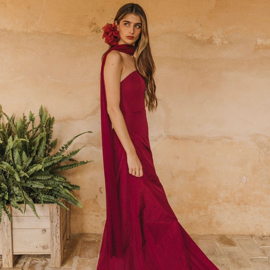 11 vestidos para testigos de boda que fascinan a las invitadas del norte y el sur