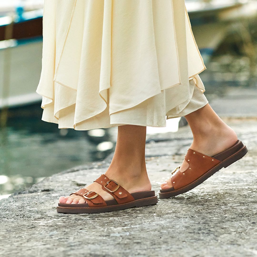 Ficha ya las sandalias y zapatillas que van a arrasar esta primavera-verano 2026 (y además son comodísimas)