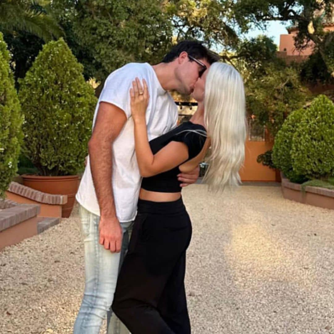 Miguel, hijo de Julio Iglesias, y su chica disfrutan de unos días en el refugio familiar del artista en Marbella